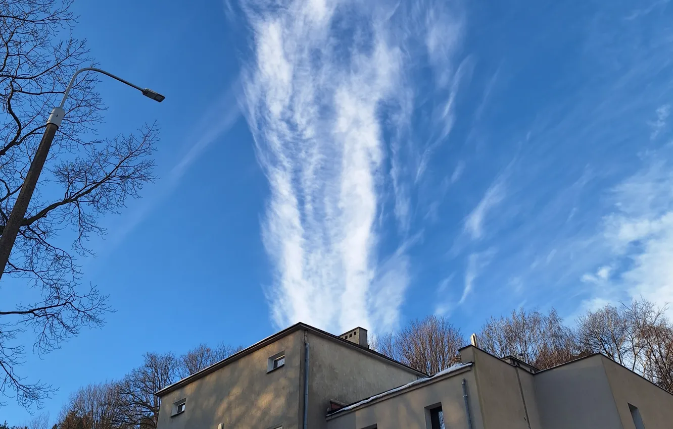 Photo wallpaper Zima, chmury, building