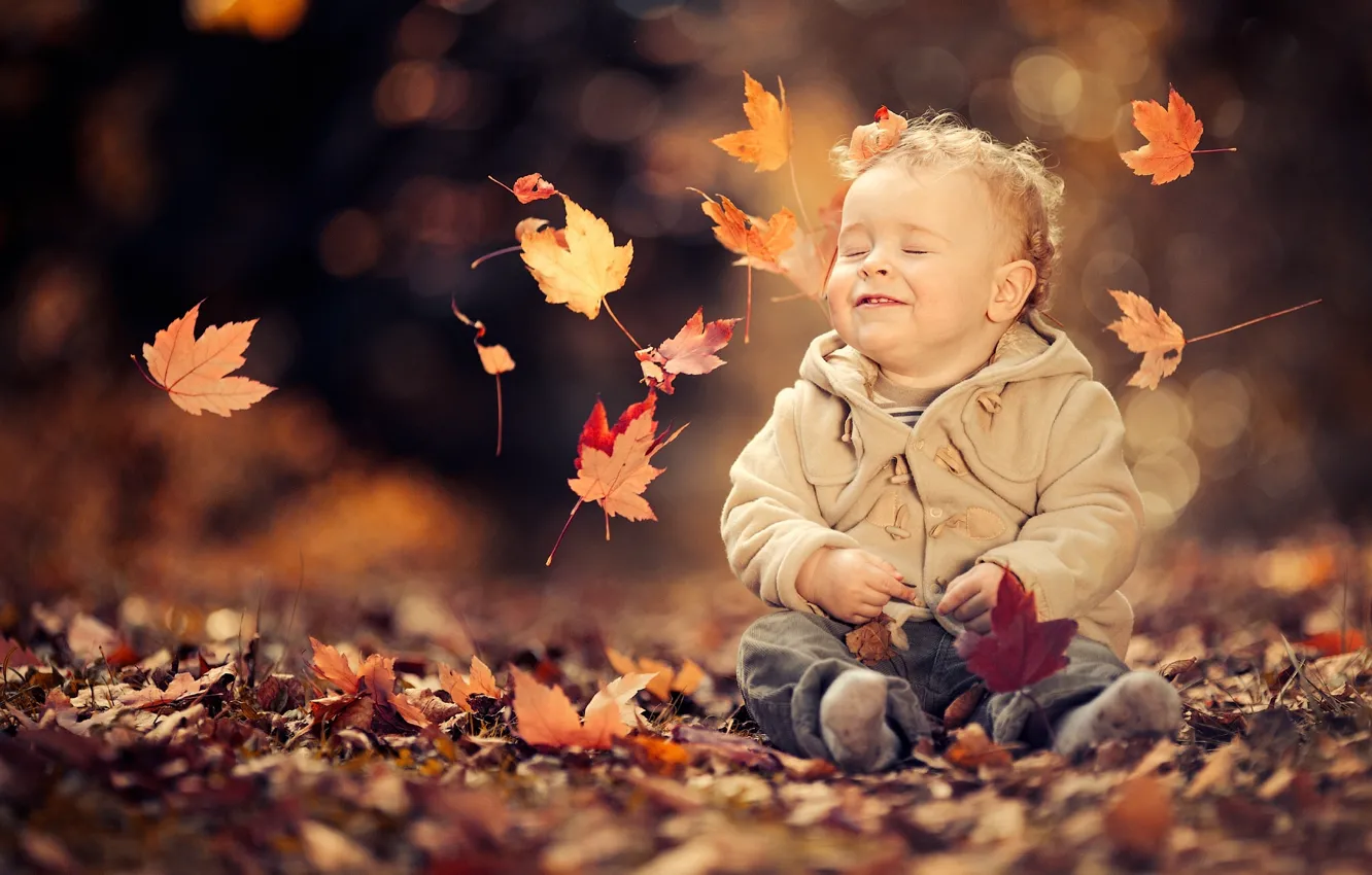 Photo wallpaper autumn, leaves, mood, boy, child