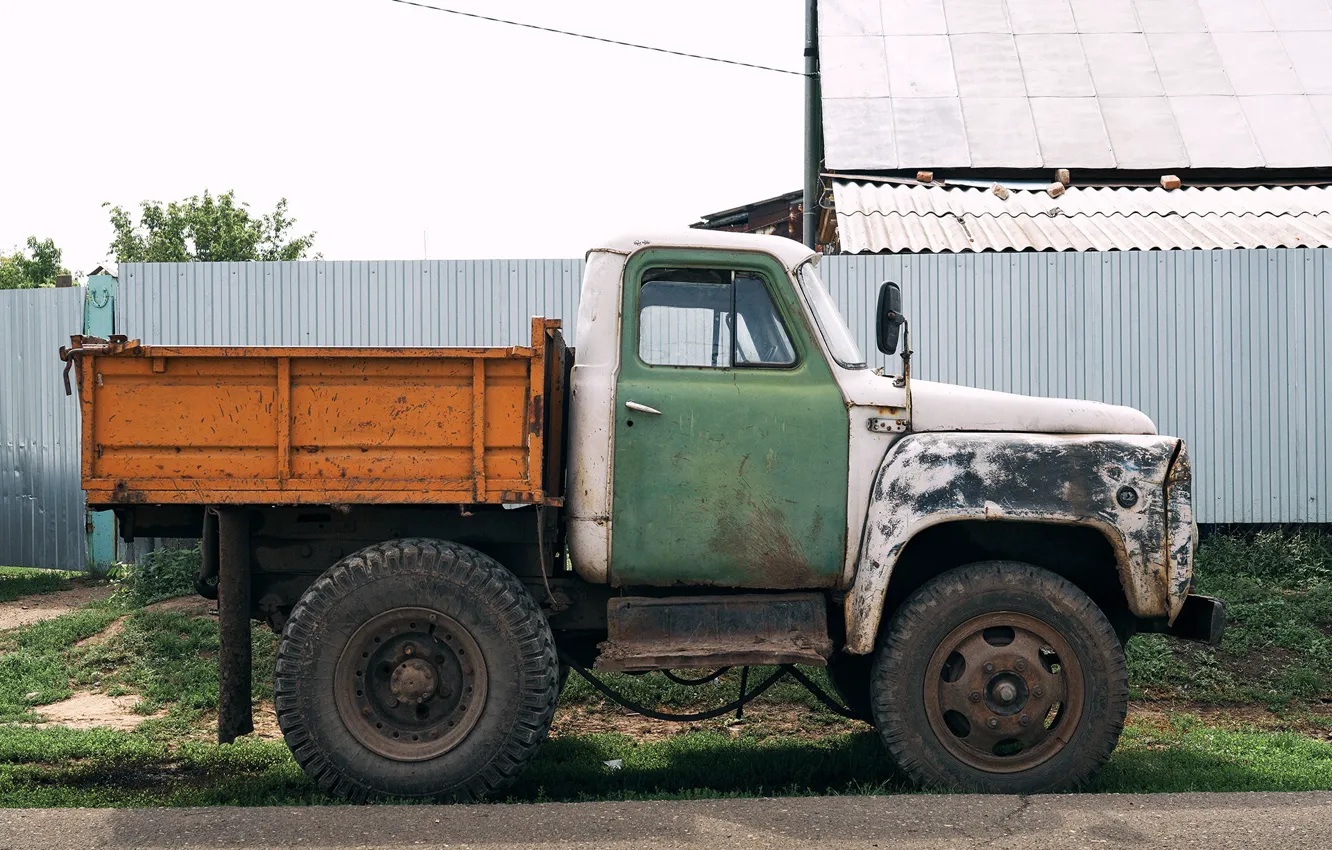 Photo wallpaper road, the fence, home, Truck, car