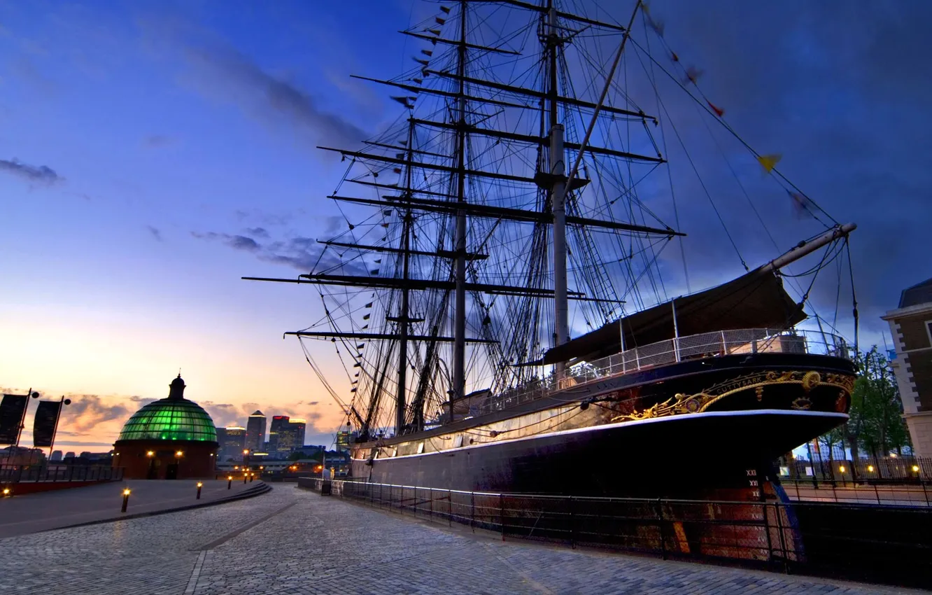 Photo wallpaper ship, England, London, pier, Greenwich