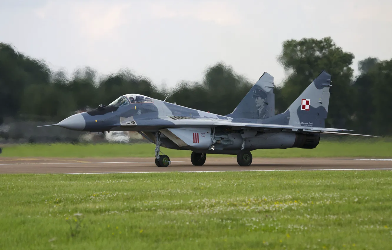 Photo wallpaper fighter, the airfield, the rise, multipurpose, MiG-29, The MiG-29