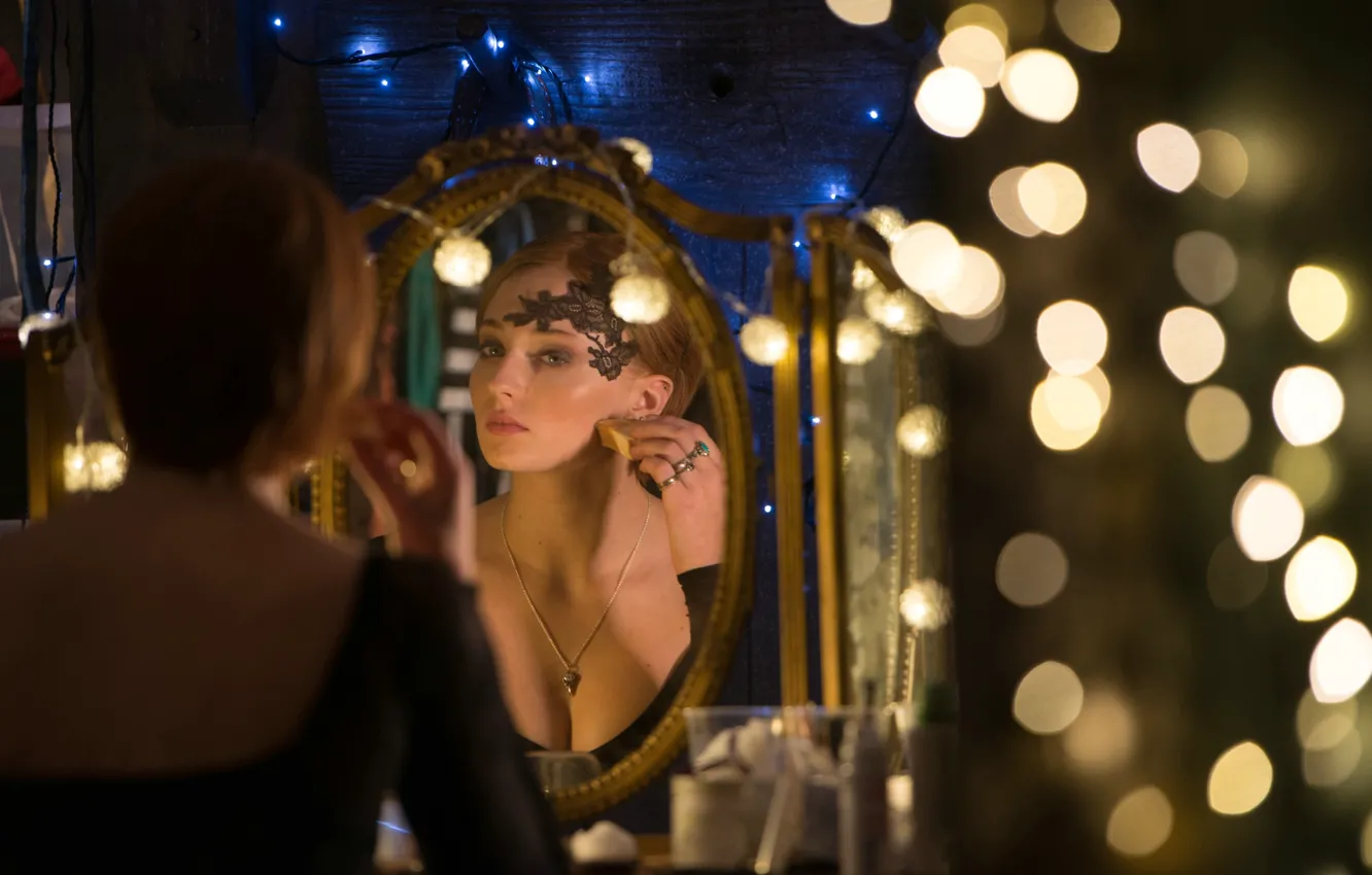 Photo wallpaper actress, red, Sophie Turner