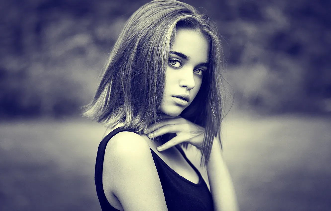 Photo wallpaper look, portrait, bokeh, natural light, Laura