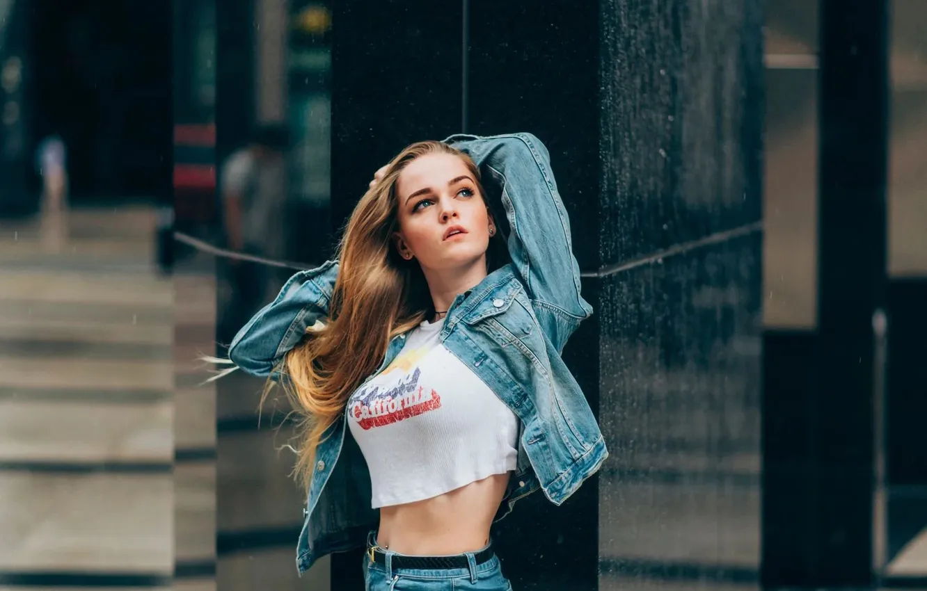 Photo wallpaper girl, model, women, jeans, blonde, urban, short tops, Denim Jacket