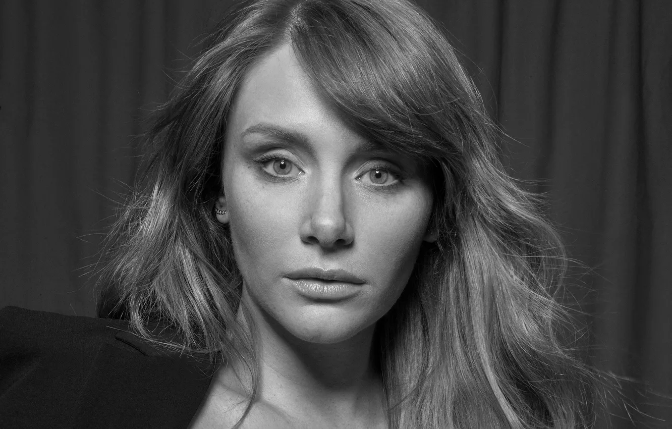 Photo wallpaper portrait, makeup, hairstyle, black and white, jacket, Bryce Dallas Howard, Bryce Dallas Howard, Luke Duval