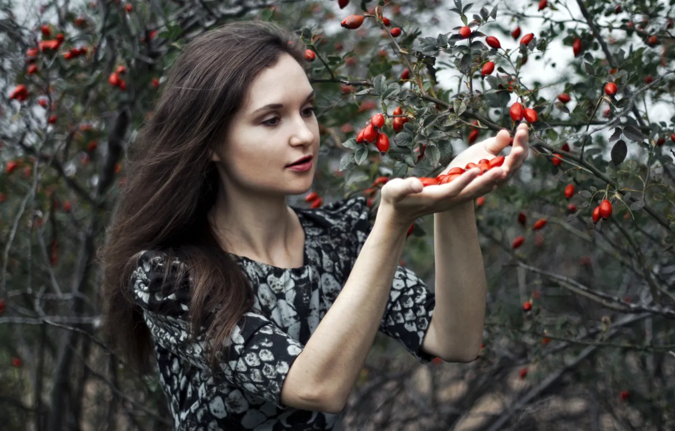 Photo wallpaper girl, nature, garden