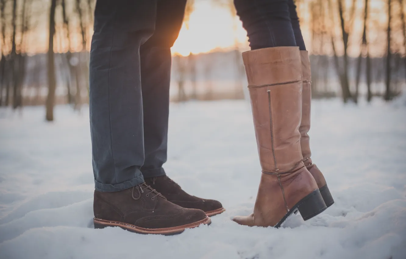 Photo wallpaper winter, snow, boots, shoes
