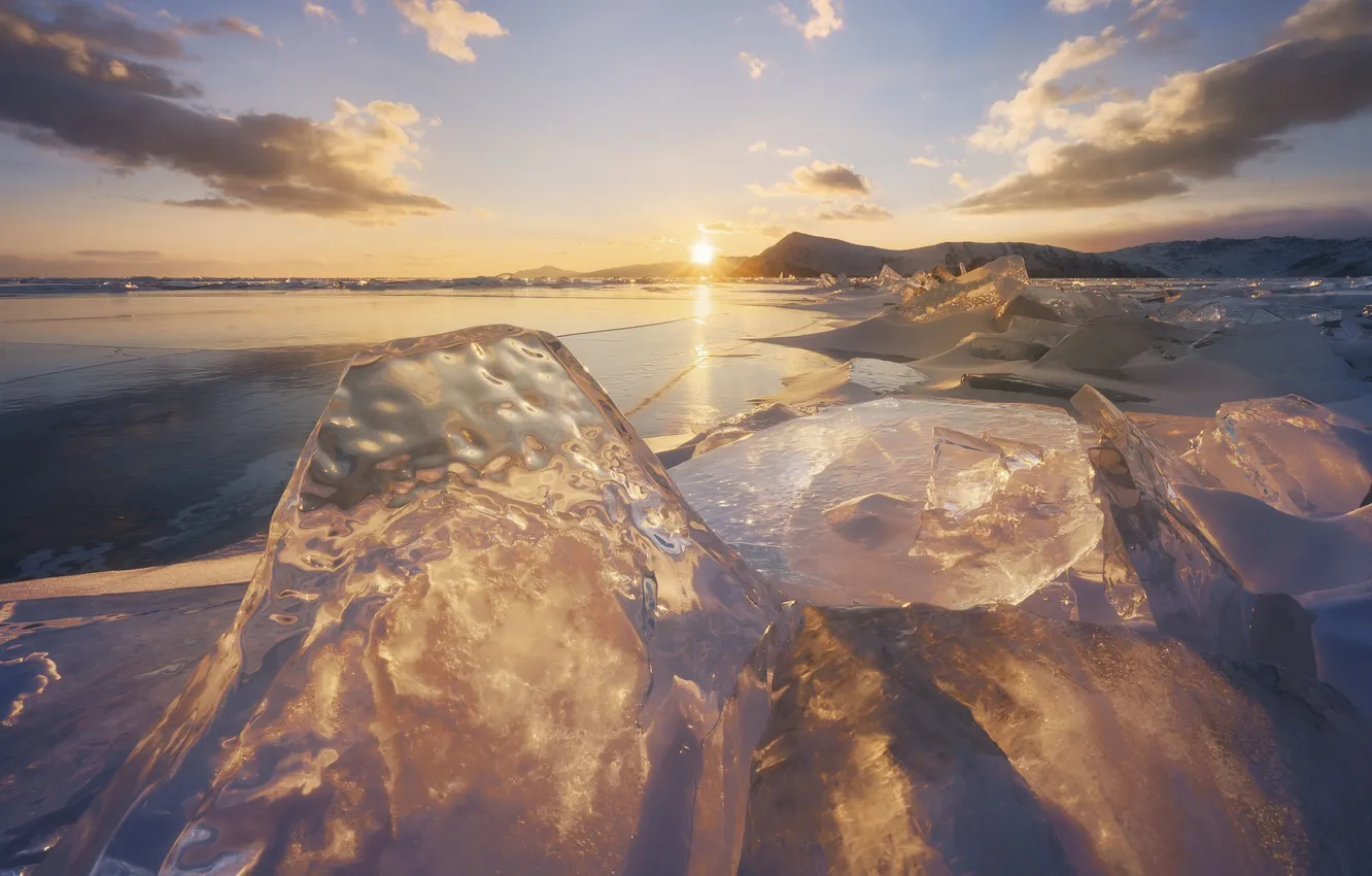 Photo wallpaper ice, lake, horizon, sunrise, Mikhail Kharitonychev