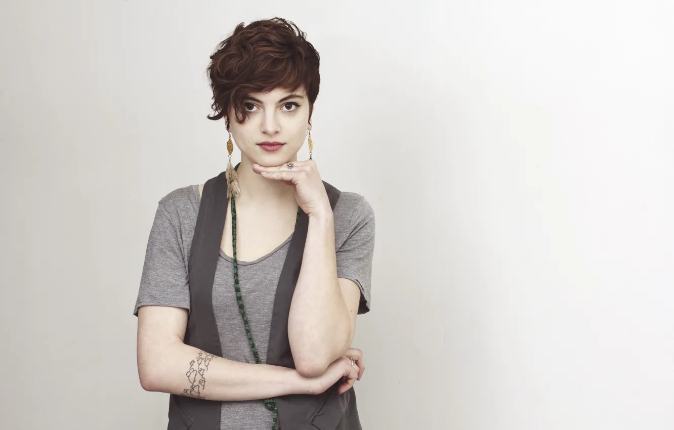Photo wallpaper girl, woman, model, tattoo, female, earrings, vest, Genevieve Mariani