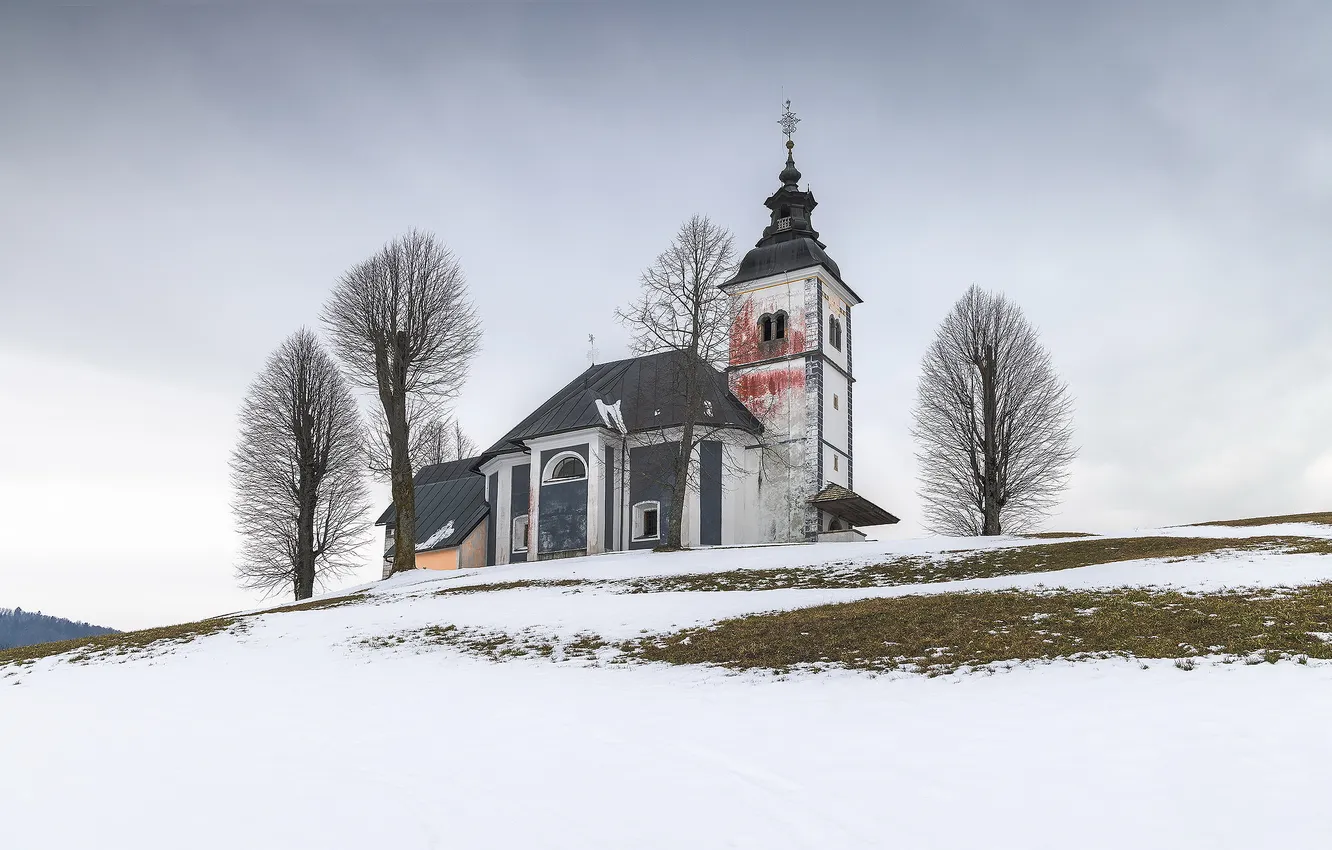 Photo wallpaper winter, Slovenia, church