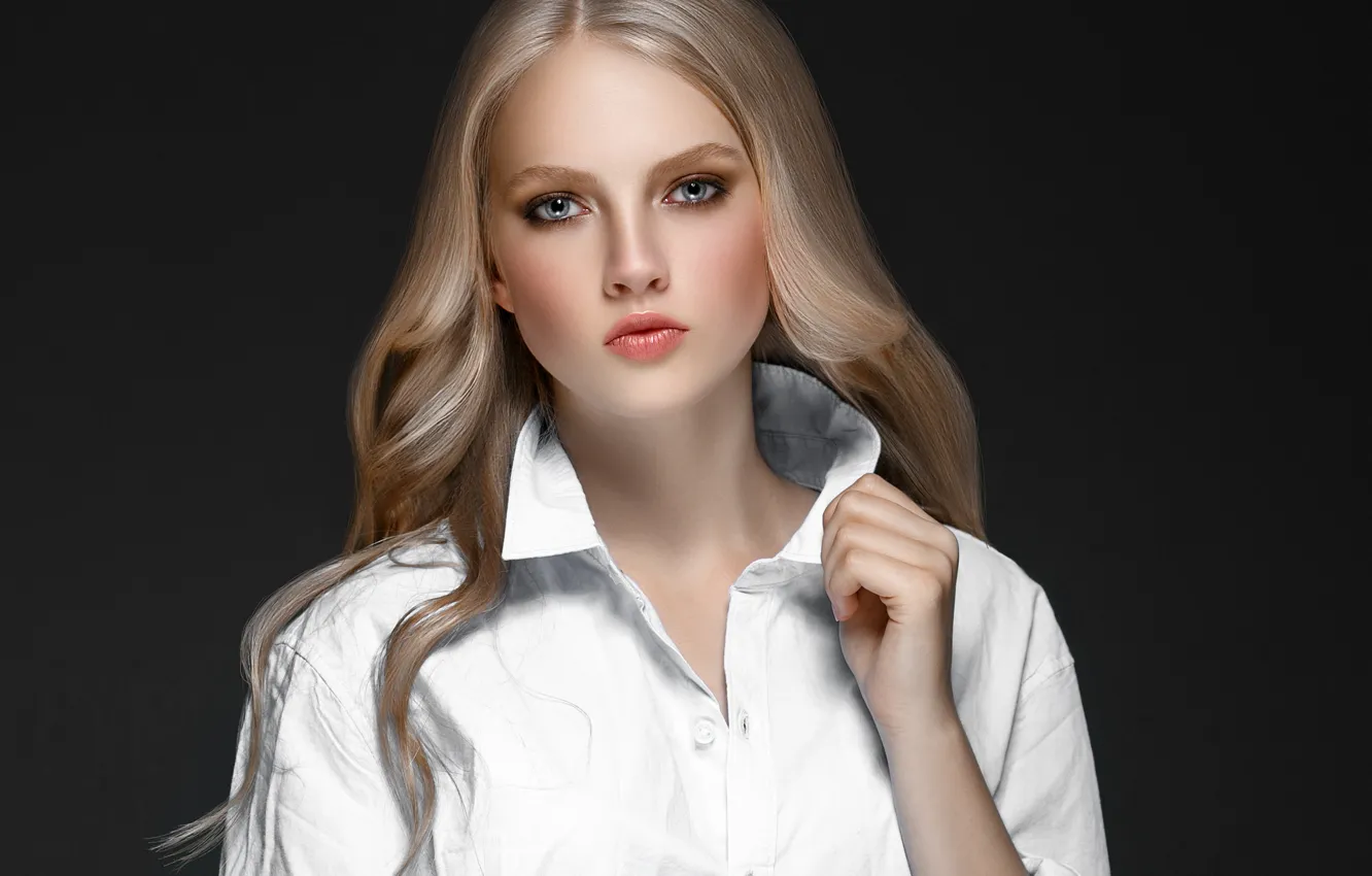 Photo wallpaper look, face, pose, style, hair, portrait, beauty, hands