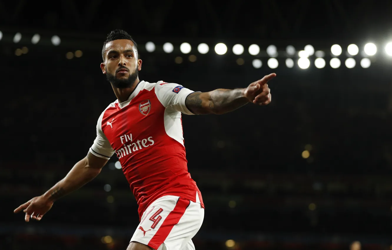 Liverpool vs Arsenal highlights: Four-goal thriller earns Gunners a