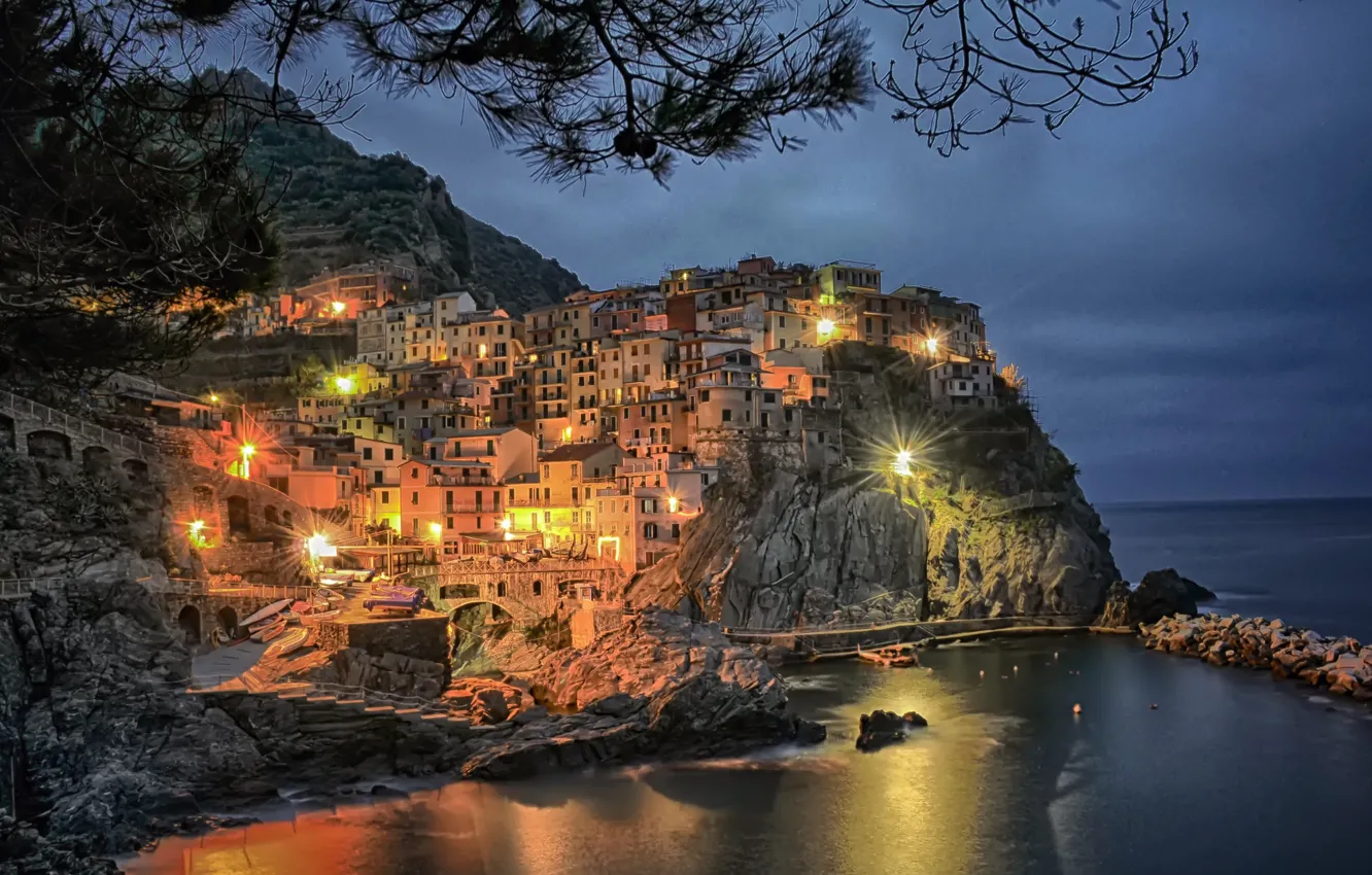 Photo wallpaper lights, Italy, Manarola