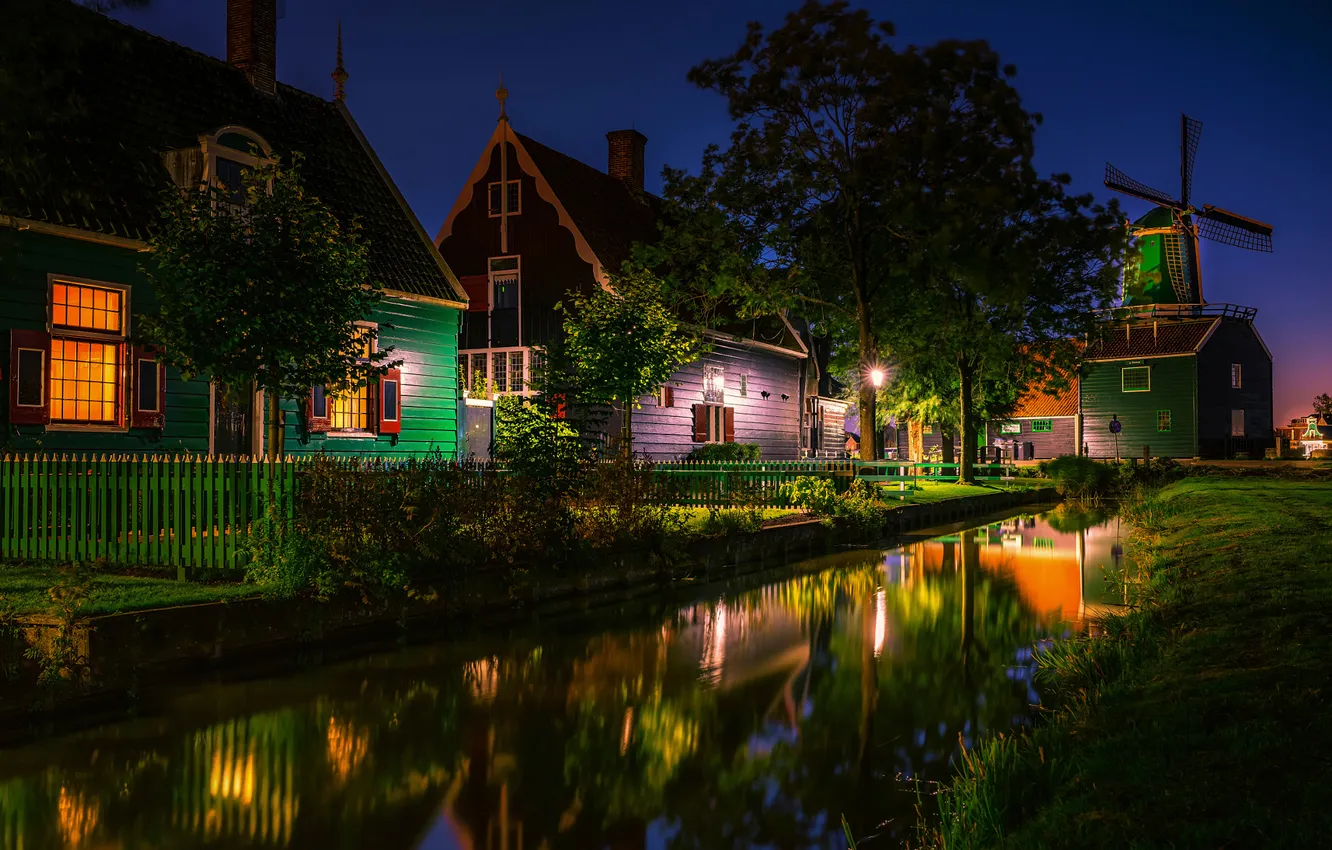 Photo wallpaper night, lights, home, mill, Holland