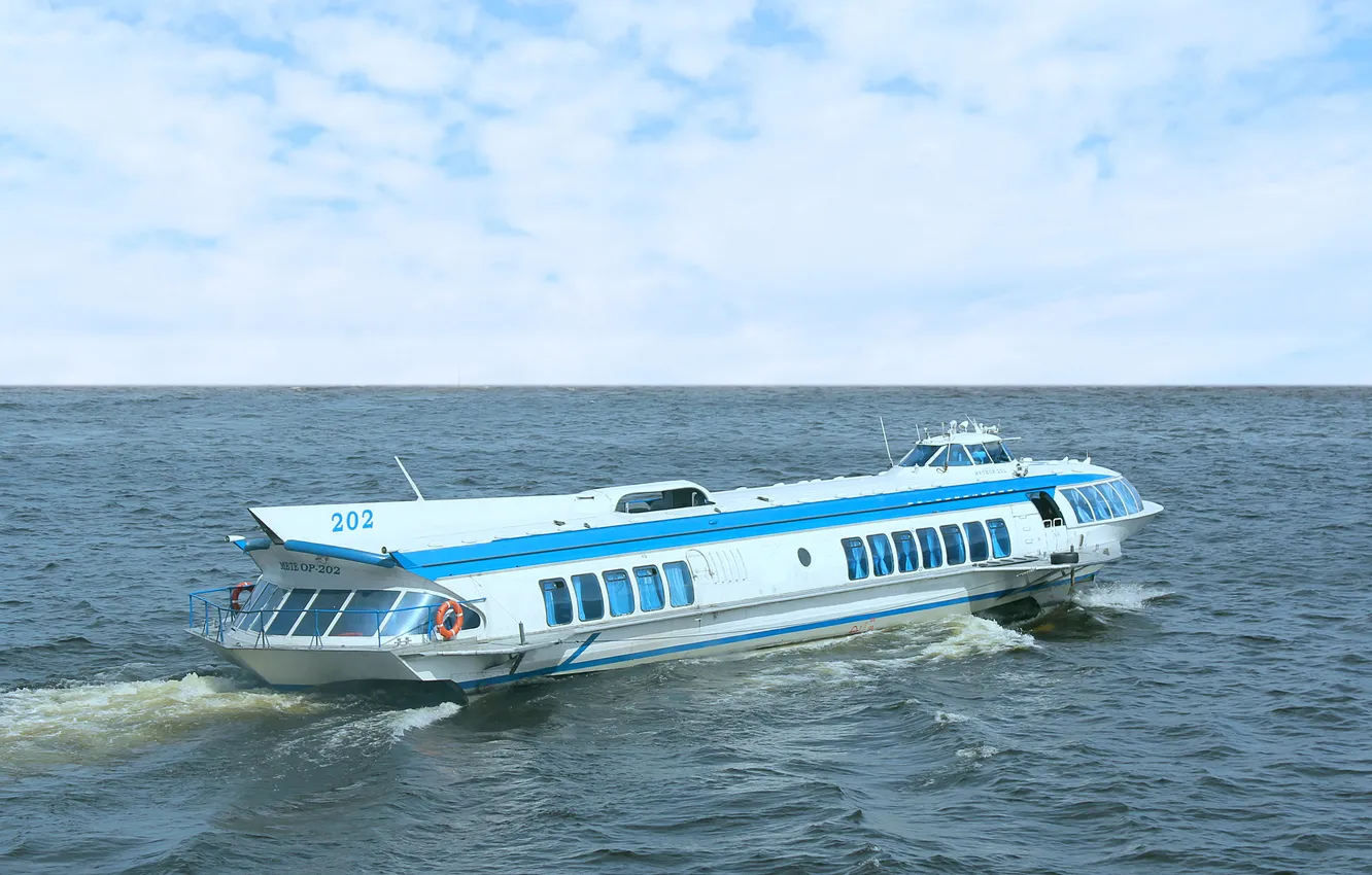 Photo wallpaper meteor, ship, hydrofoils