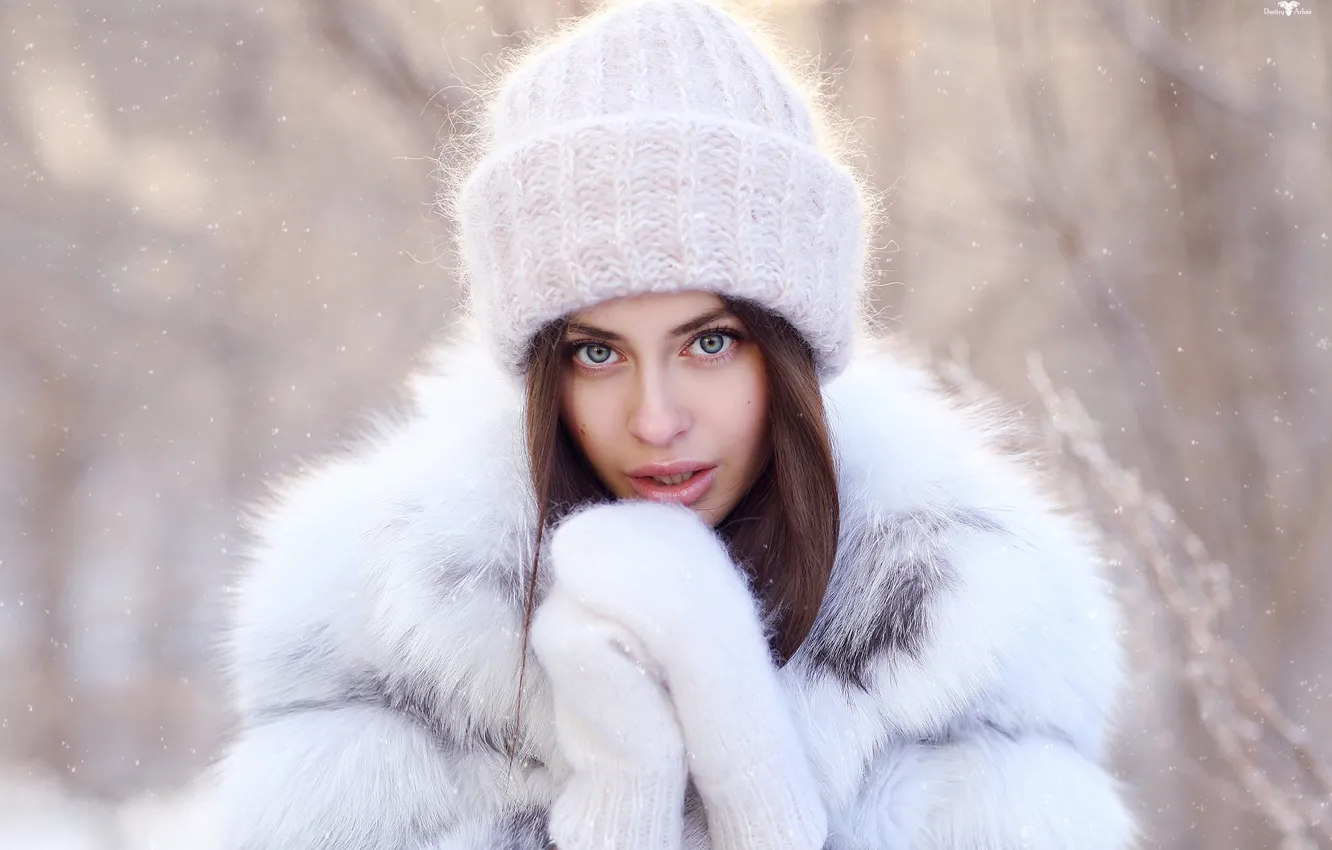 Photo wallpaper winter, look, girl, face, portrait, coat, cap, mittens