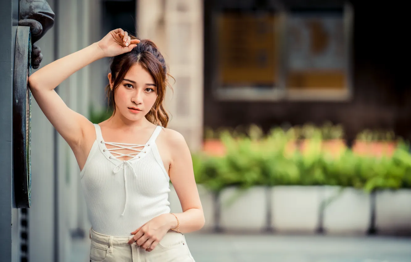 Photo wallpaper look, girl, Mike, brown hair, Asian, bokeh