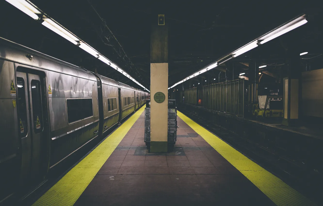 Photo wallpaper lights, metro, garbage, train, station