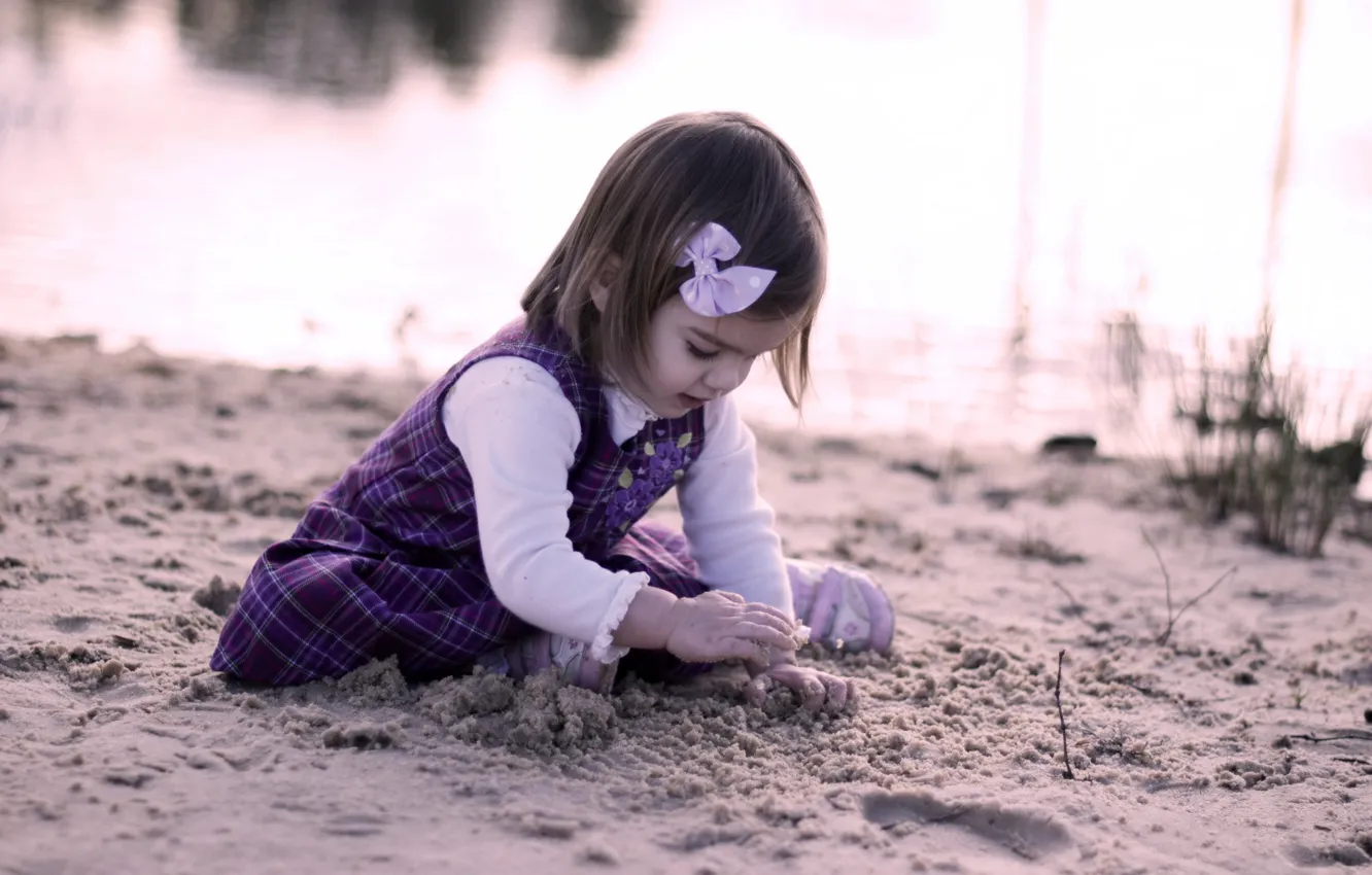 Photo wallpaper sand, mood, girl, child