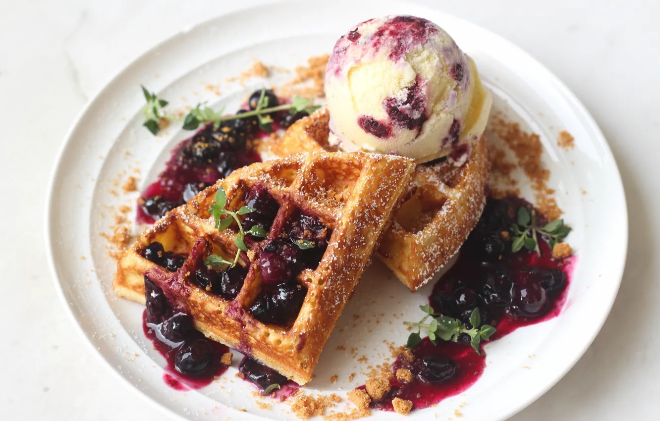 Photo wallpaper ice cream, dessert, waffles, jam