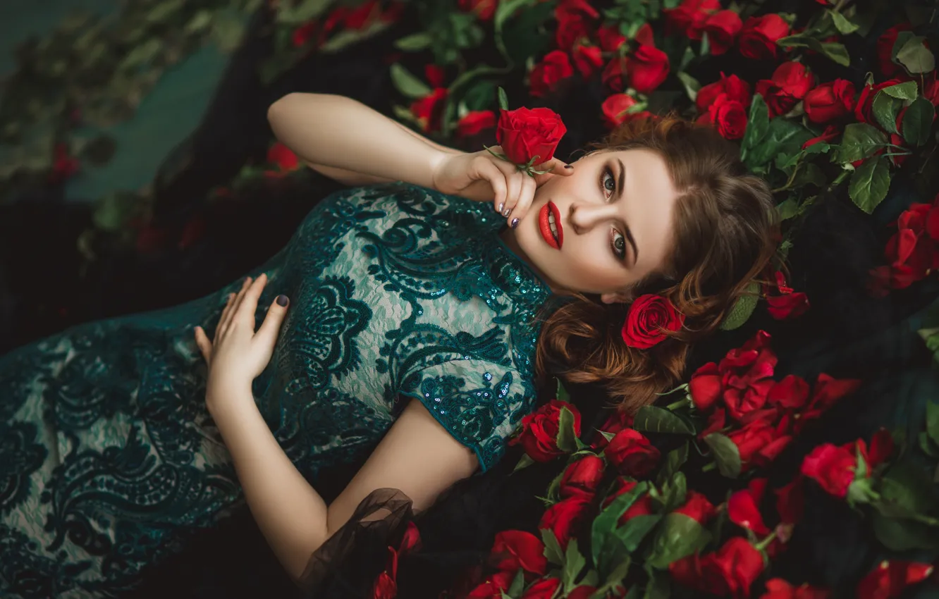 Photo wallpaper look, girl, flowers, face, pose, woman, portrait, roses