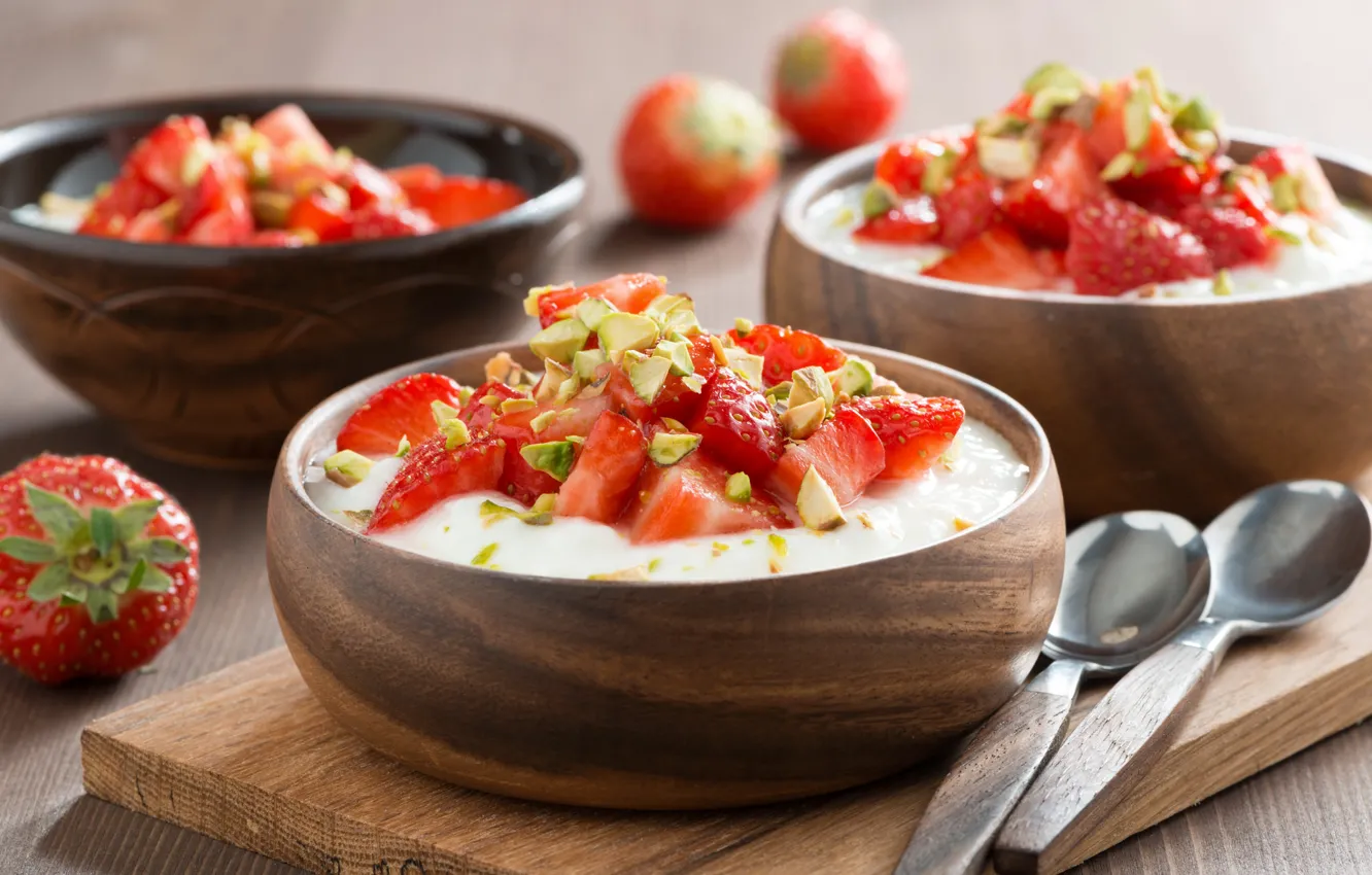 Photo wallpaper strawberry, pistachios, yogurt