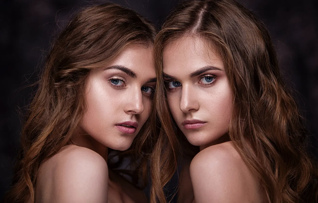 Photo wallpaper two girls, sisters, Ananda Dubovskaya, Alexander Dubovsky, Artem Bondarovich