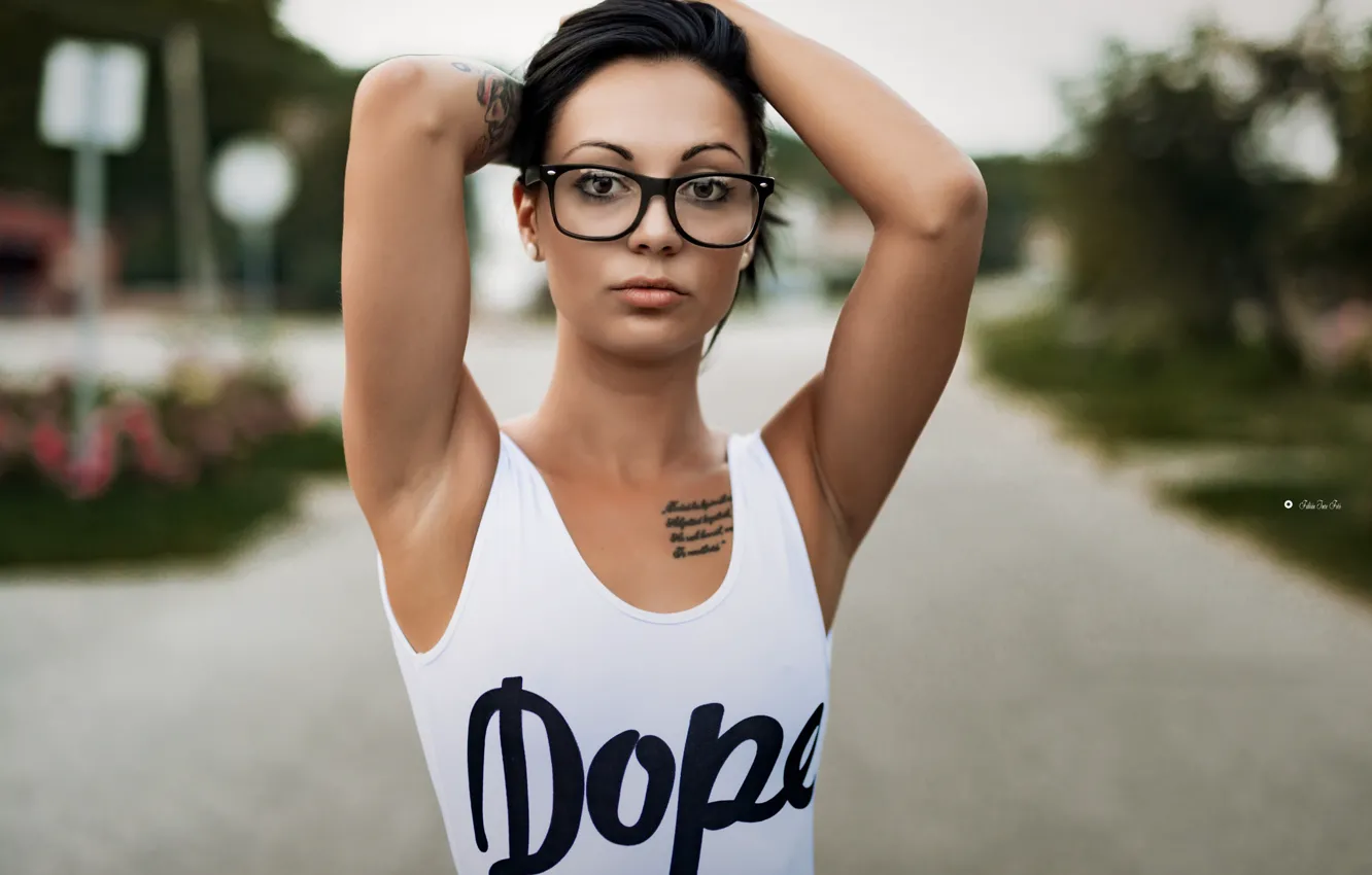 Photo wallpaper pose, model, makeup, Mike, brunette, glasses, hairstyle, beauty