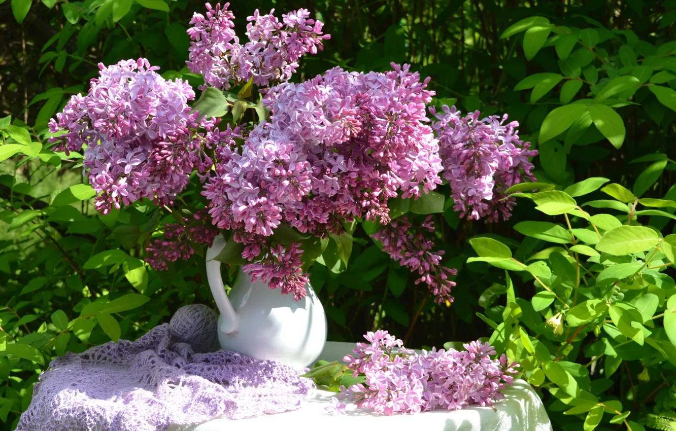 Photo wallpaper bouquet, pitcher, lilac, cottage