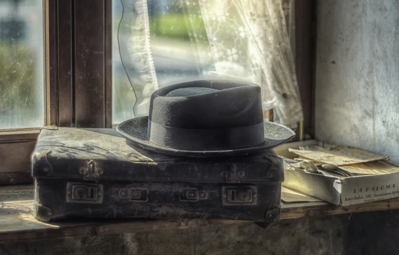 Photo wallpaper hat, window, suitcase