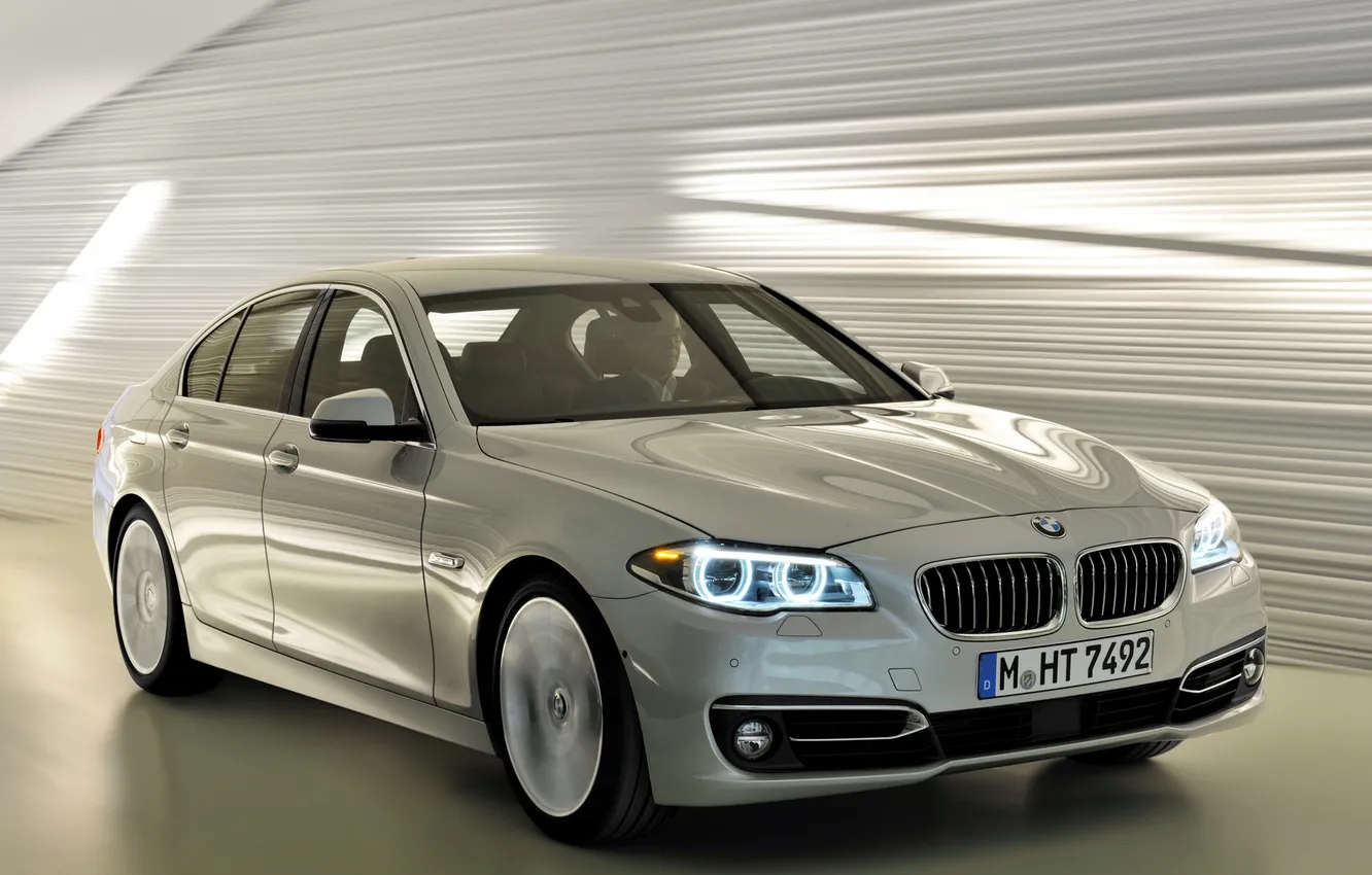 Photo wallpaper lights, BMW, car, beautiful, the front, Sedan, 535i, Luxury Line