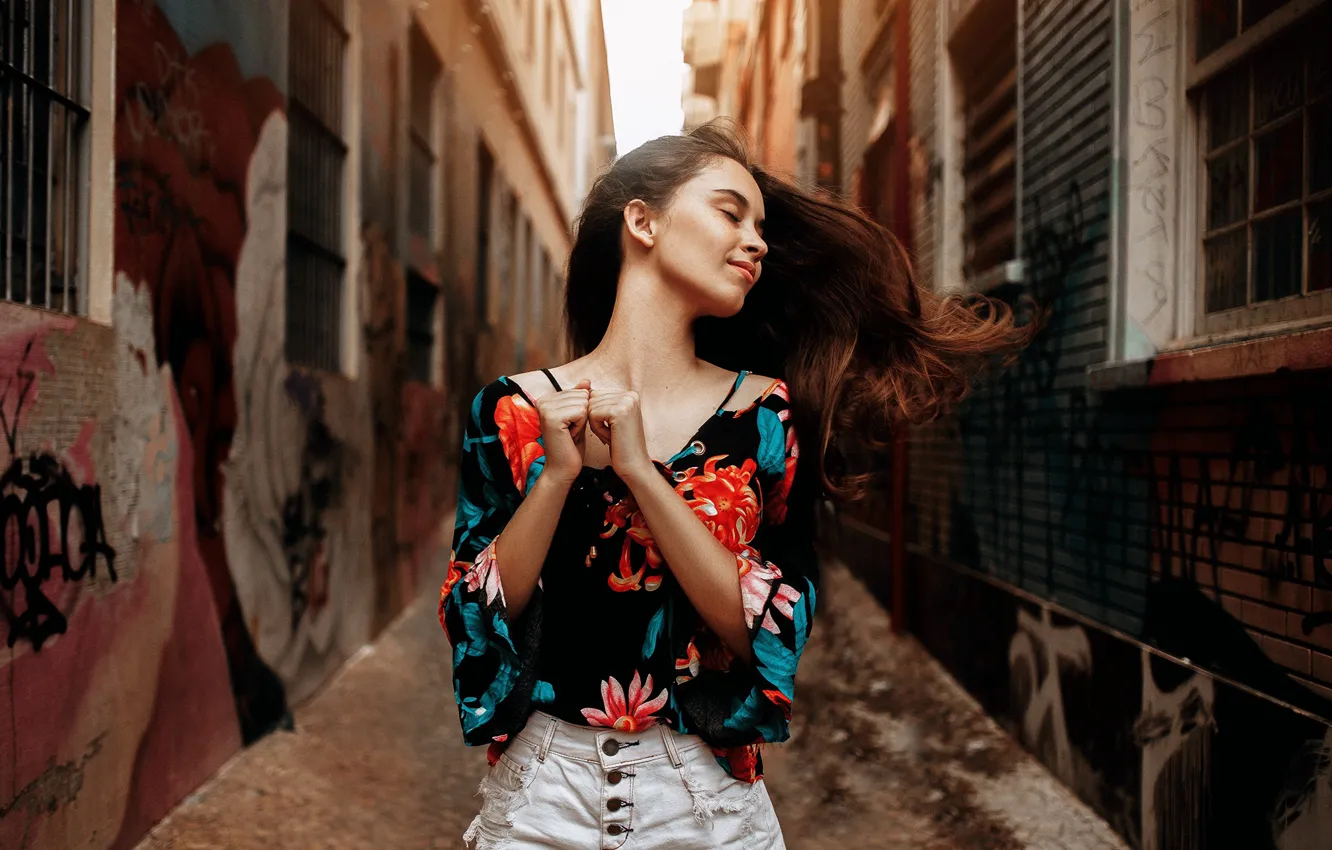Photo wallpaper girl, pose, street, blouse