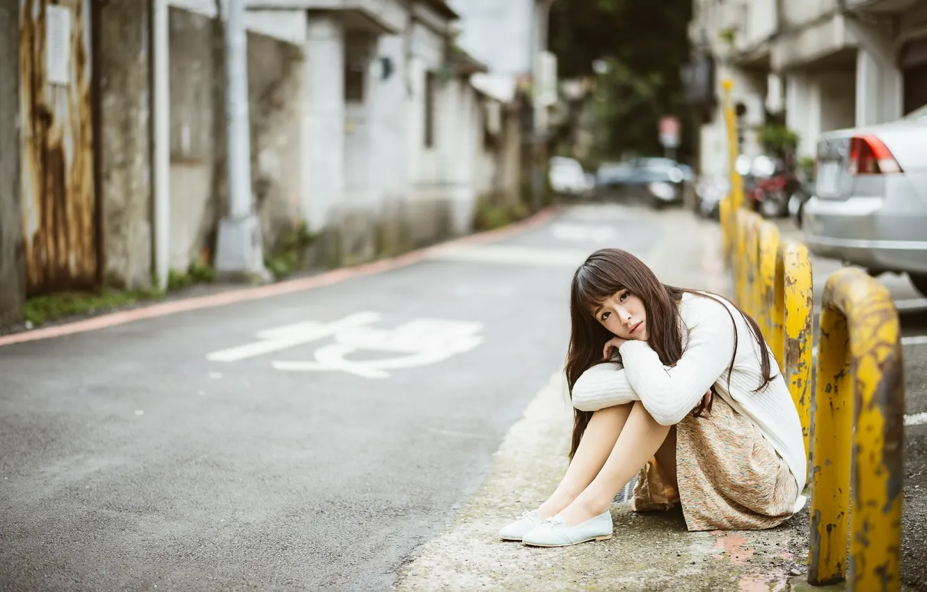 Photo wallpaper girl, street, Asian