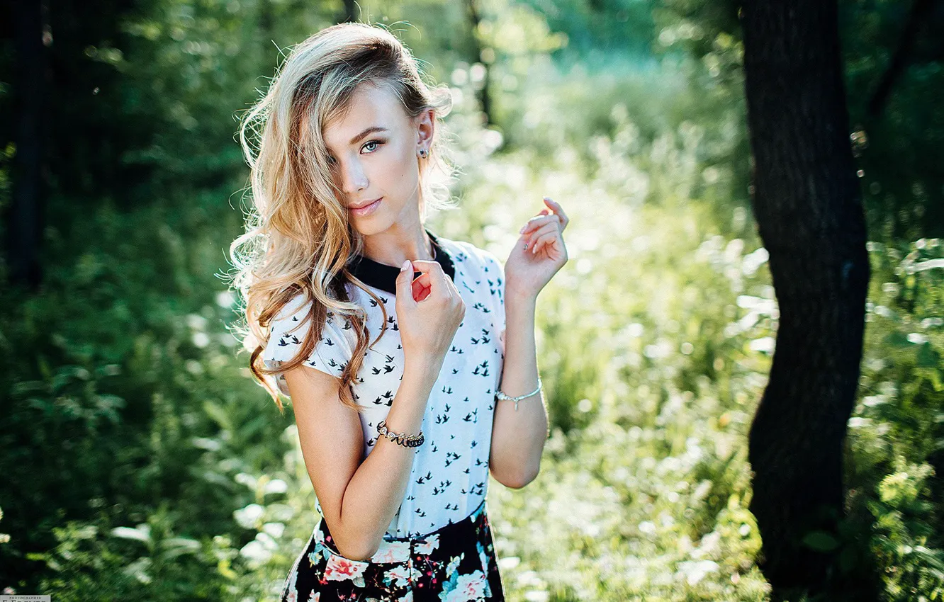 Photo wallpaper girl, long hair, dress, photo, photographer, blue eyes, model, bokeh