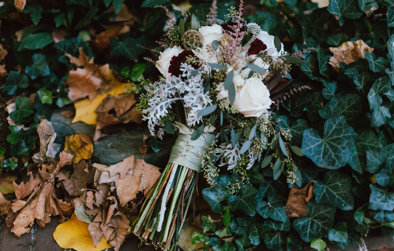 Photo wallpaper autumn, leaves, flowers, roses, bouquet, wedding