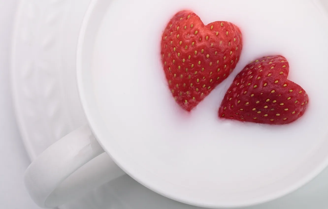 Photo wallpaper milk, strawberry, Cup, hearts