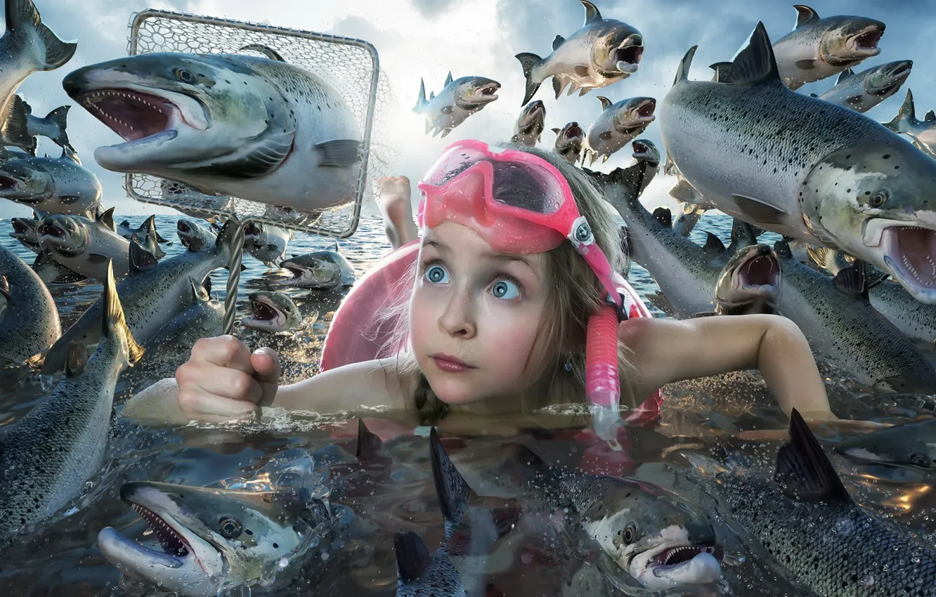 Photo wallpaper the situation, fish, girl