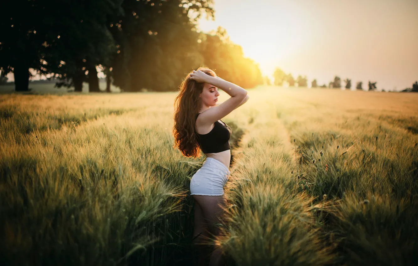 Photo wallpaper field, grass, the sun, trees, sexy, pose, model, shorts
