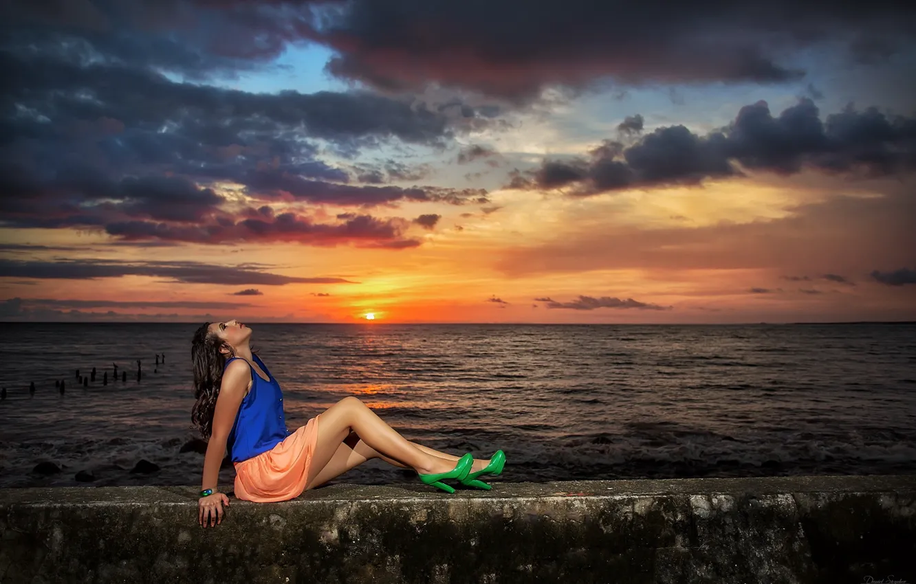 Photo wallpaper sea, girl, sunset