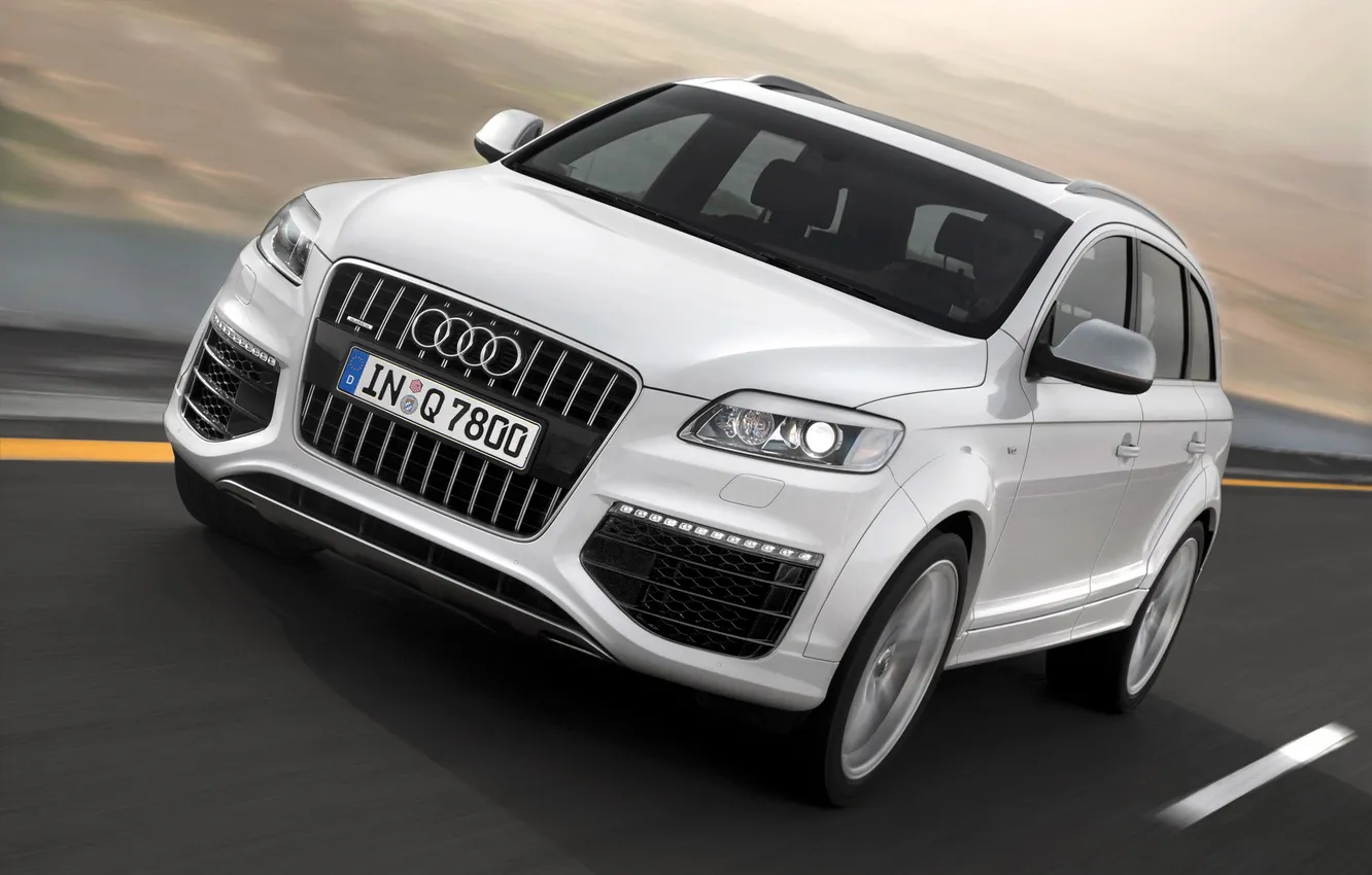 Photo wallpaper road, car, machine, speed, road, speed, Audi Q7 V12 TDI quattro