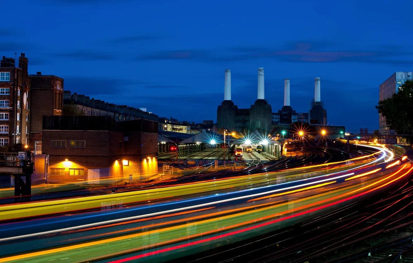 Photo wallpaper night, England, London, night, London, England, light trails, battersea power station