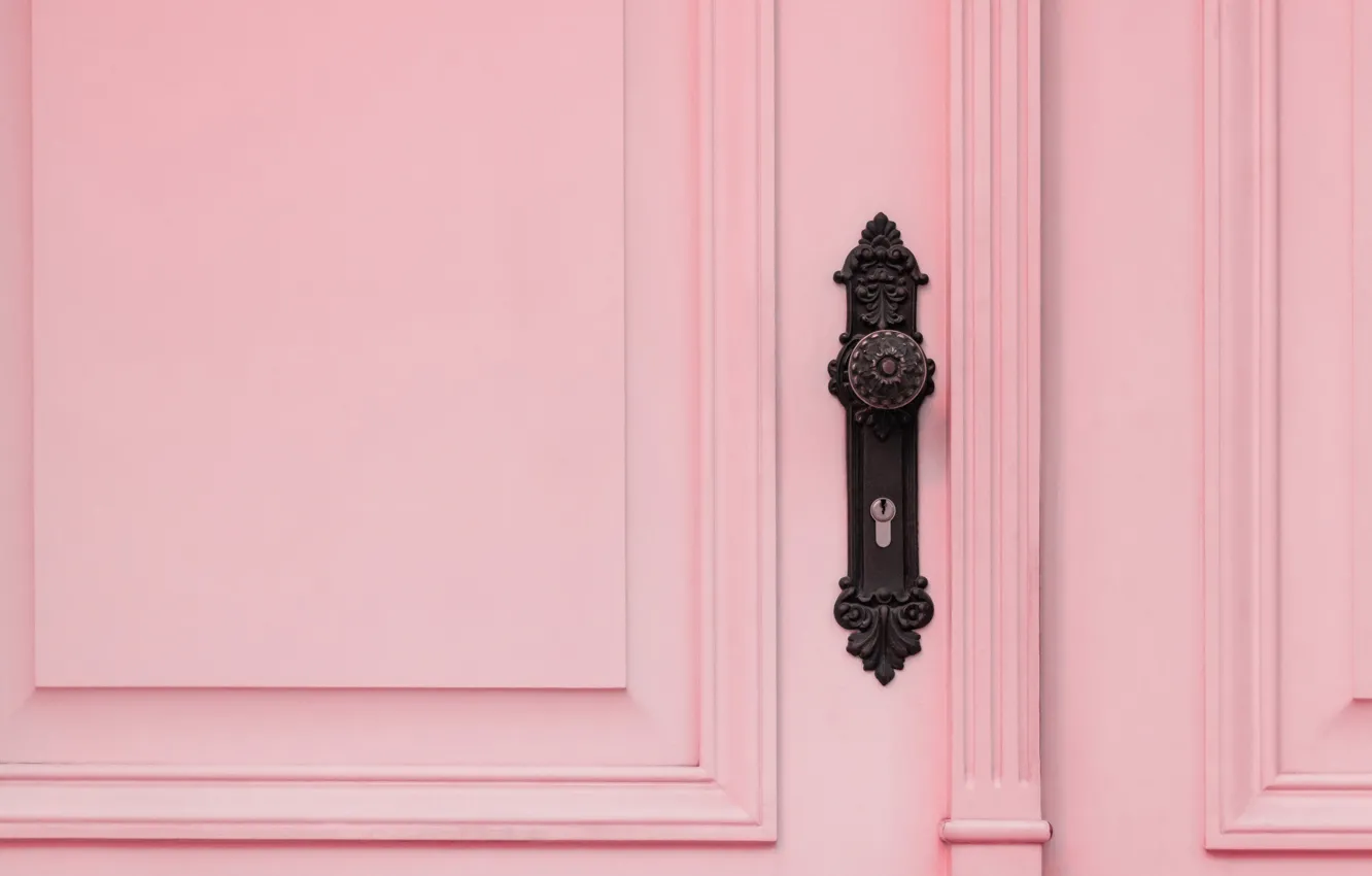 Photo wallpaper the door, handle, pink