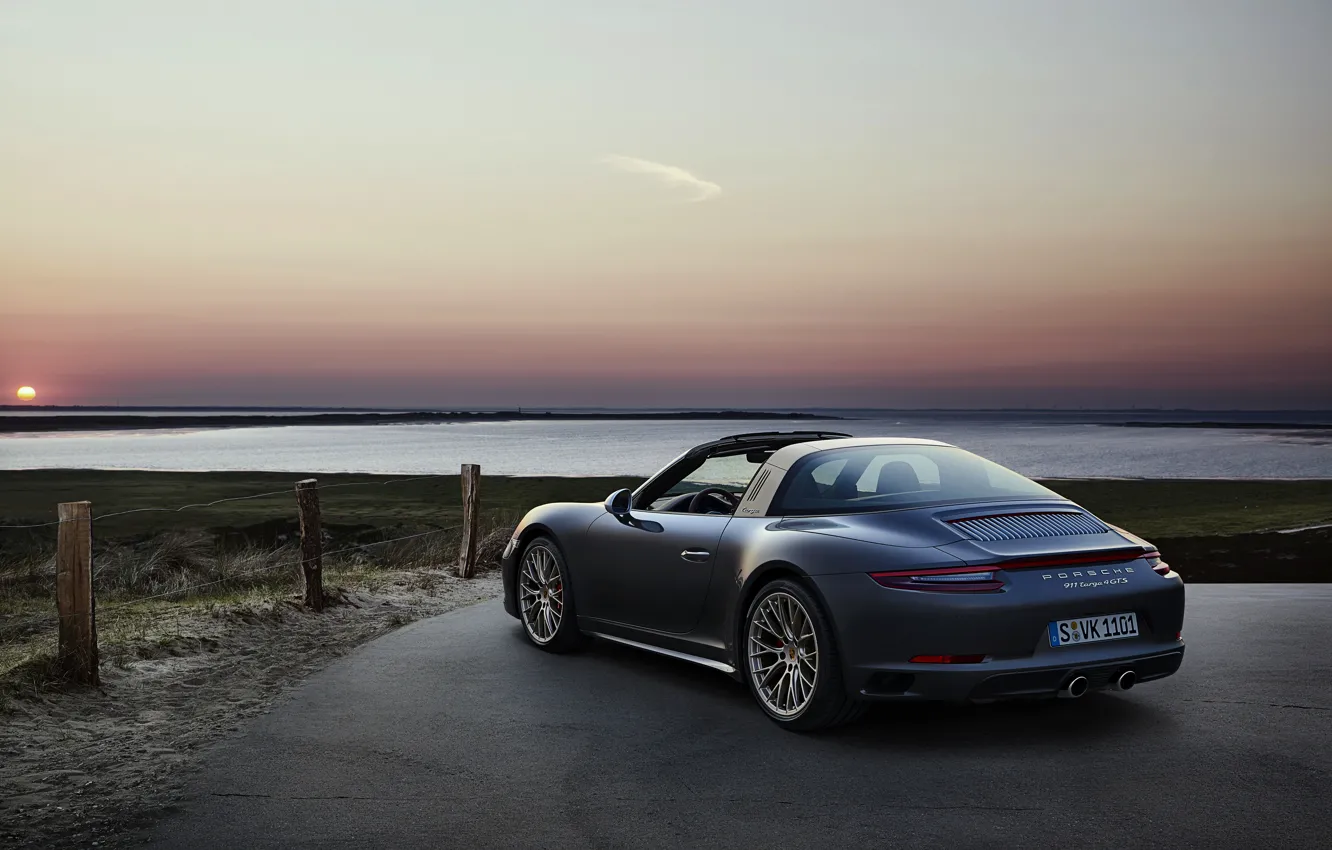 Photo wallpaper sunset, Porsche, 4x4, Biturbo, Targa, special model, 911 Targa 4 GTS, Exclusive Manufaktur Edition