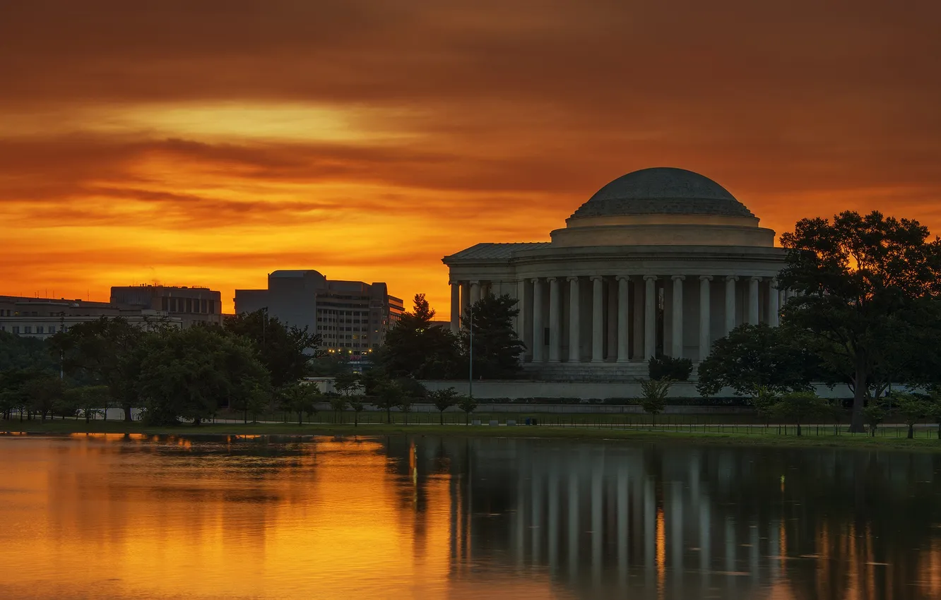 Photo wallpaper the sky, clouds, lake, building, the evening, columns, Washington, USA