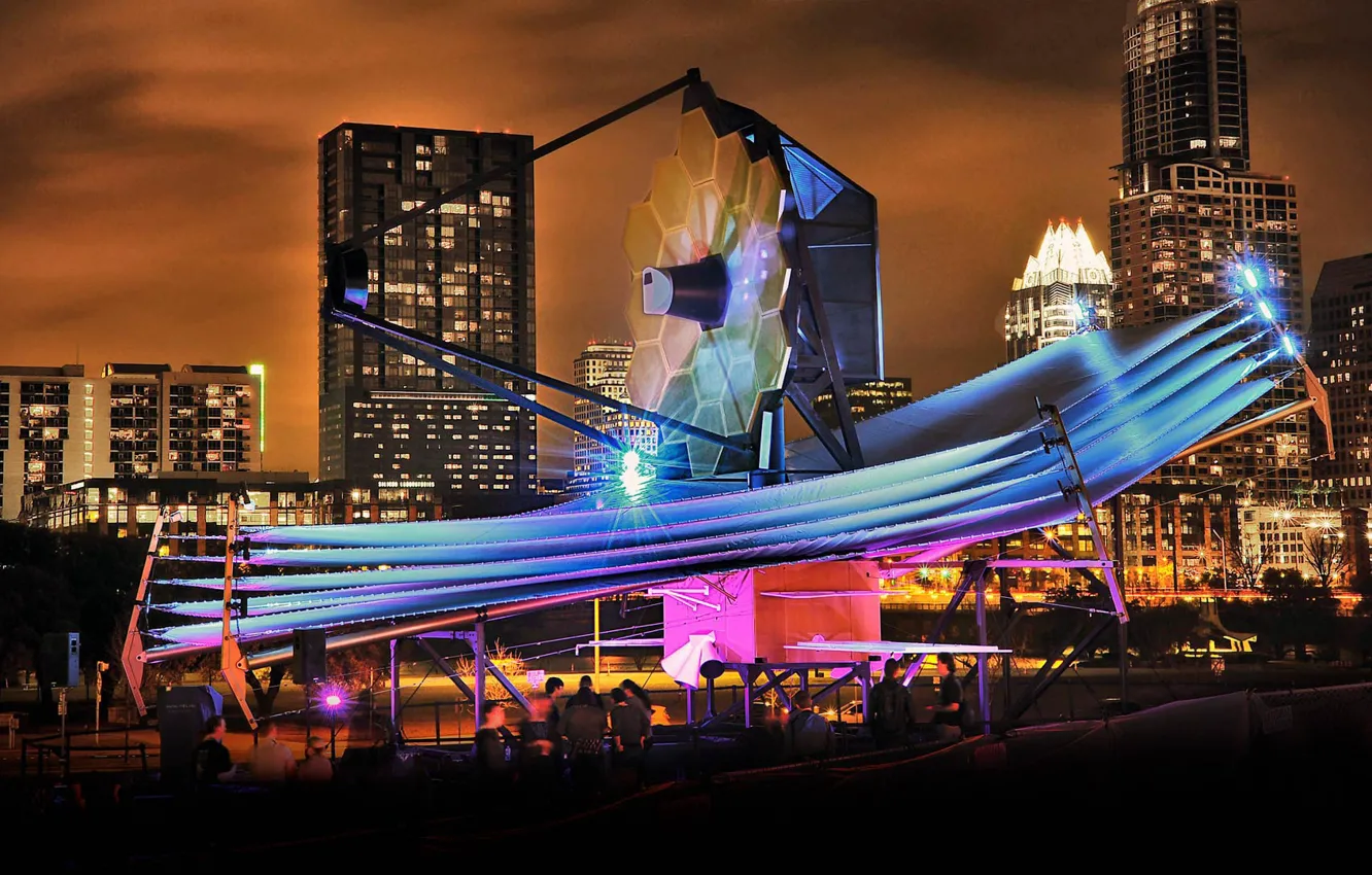 Photo wallpaper exhibition, USA, Austin, Texas, space telescope the James Webb, the full scale model