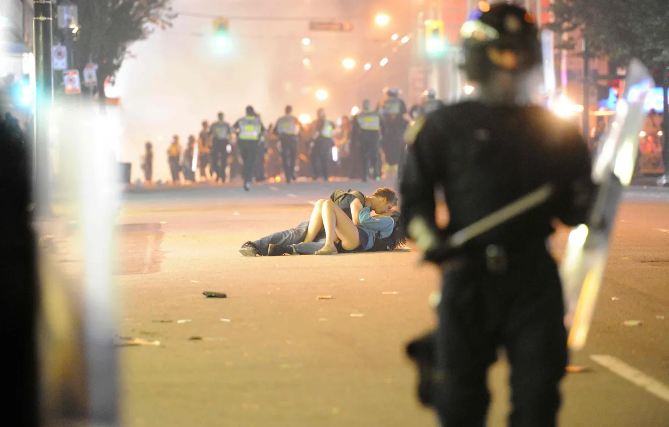 Photo wallpaper photo, Wallpaper, kiss, a couple, demonstration