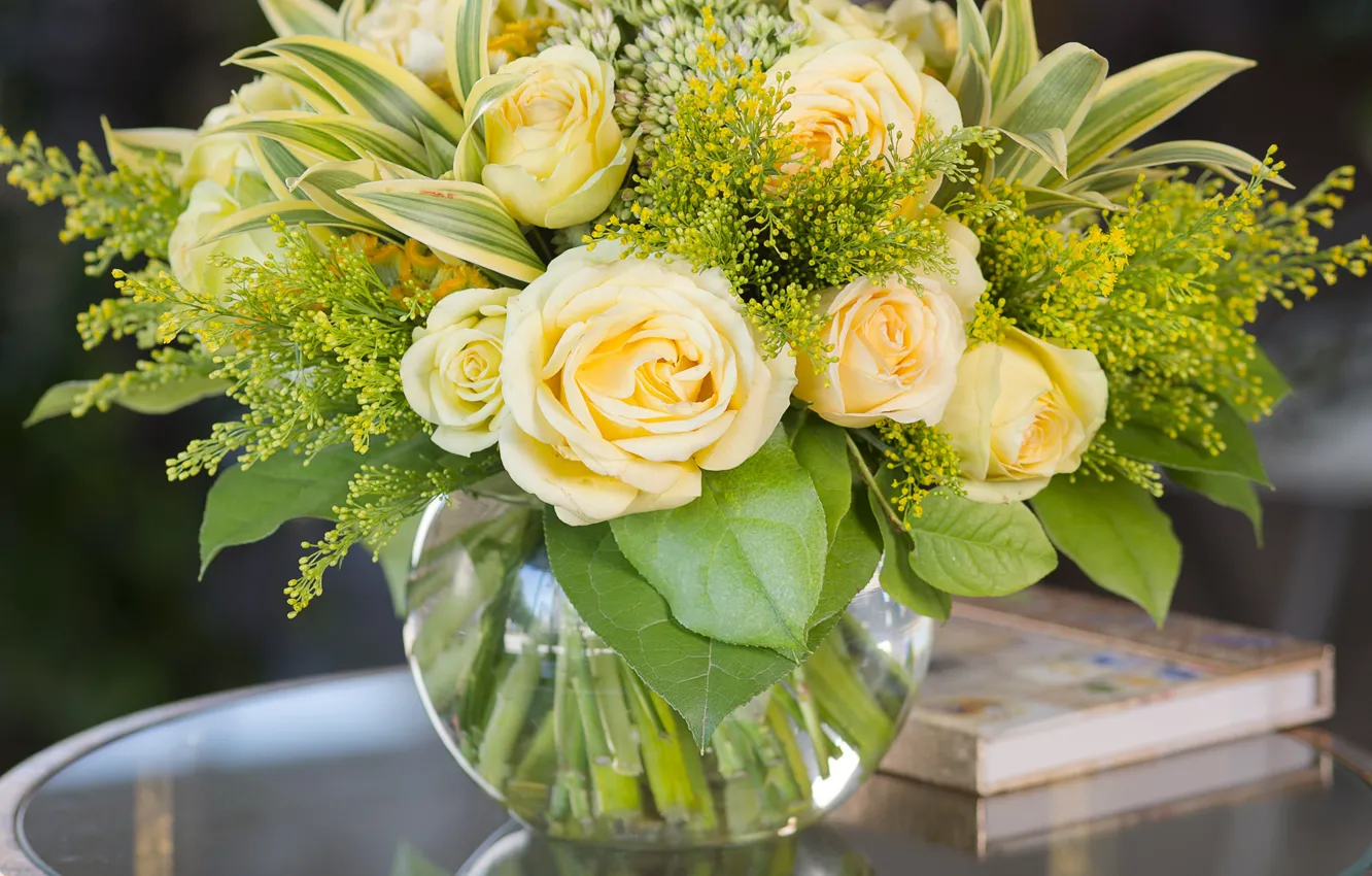 Photo wallpaper flowers, table, tenderness, roses, bouquet, book, vase, rose