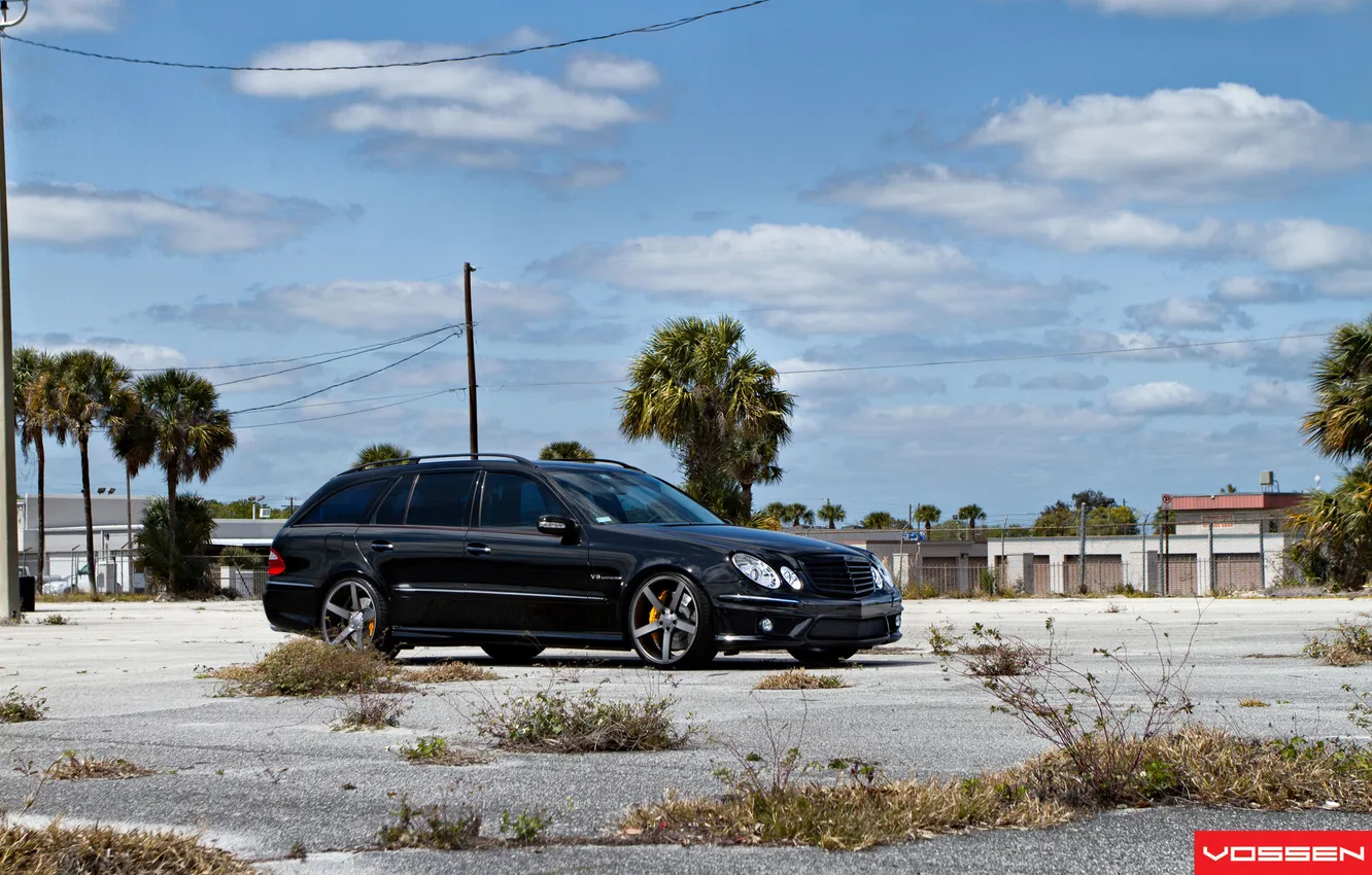 Photo wallpaper Mercedes, vossen, Mercedes Benz E Class