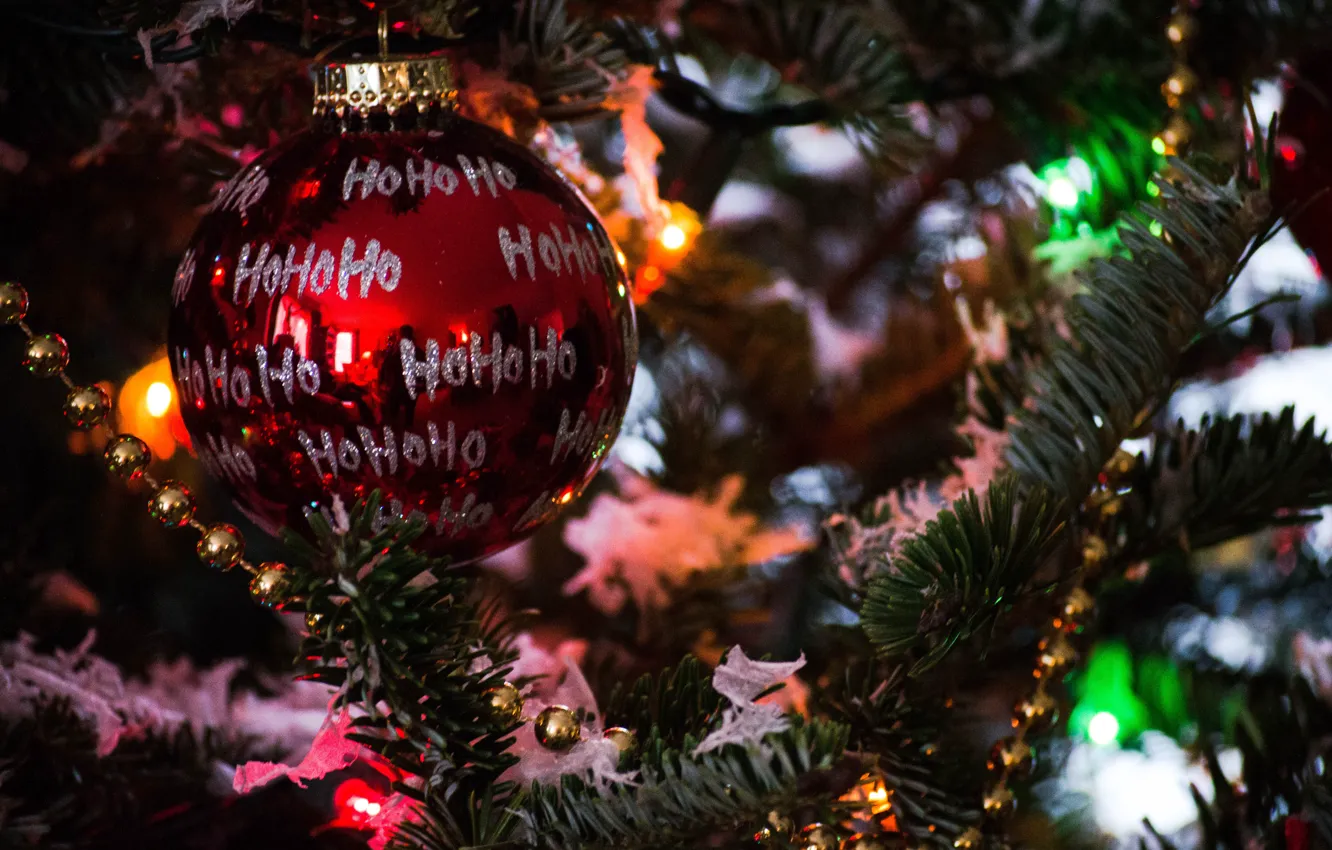 Photo wallpaper red, balls, toy, tree, new year