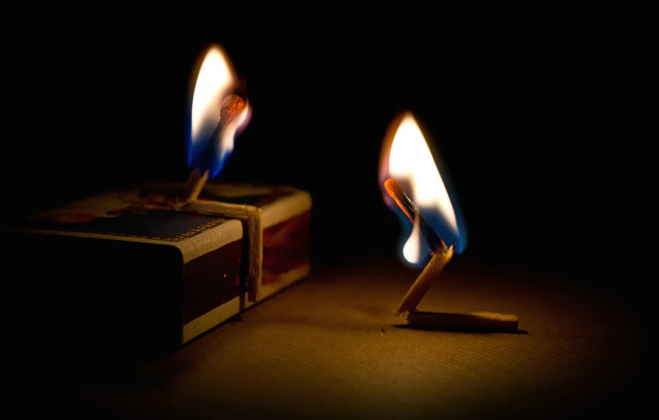 Photo wallpaper macro, lights, background, flame, box, black, matches